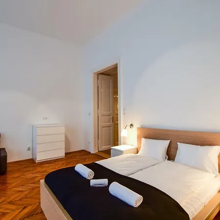 Apartment Rakoczi In The City Centre *